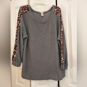 Long sleeve waffle shirt🍒